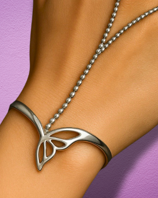 Wingbind Hand Accessory